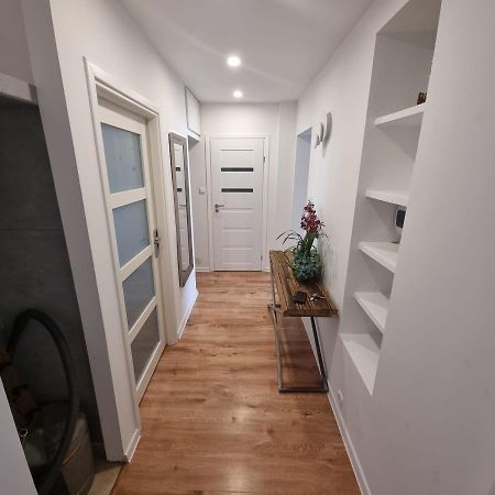 Apartament.Wolnosc Apartment Warsawa Bagian luar foto